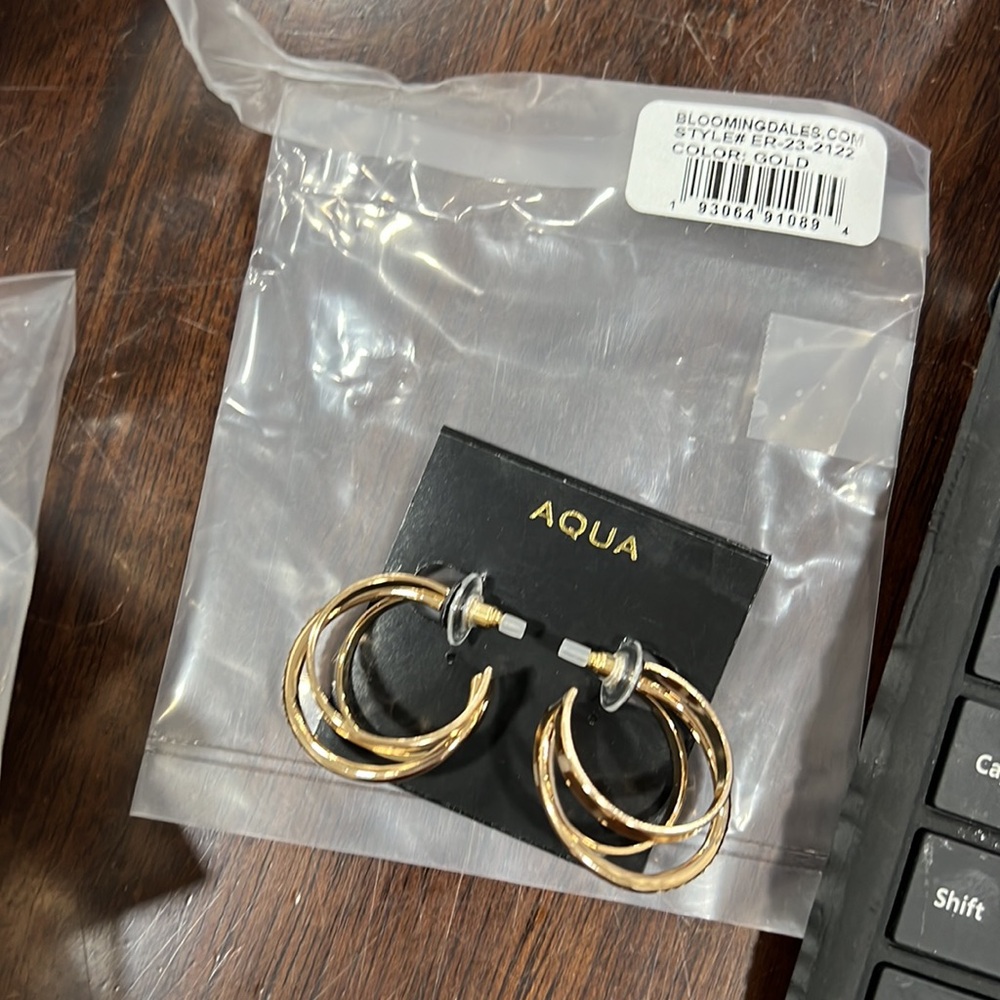 AQUA LEXI 18K GOLD PLATED SILVER TRIPLE TUBE HUGGIE HOOP EARRINGS